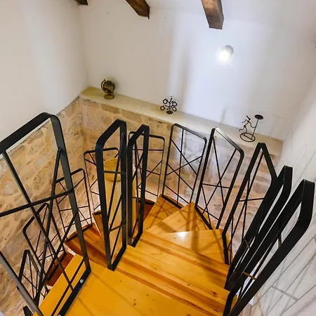 Luxury Navis Villa *