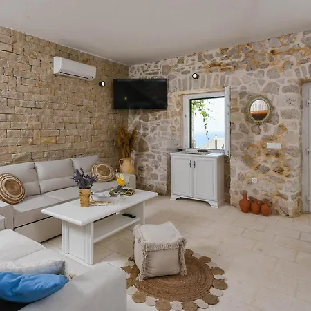 Villa Luxury Navis