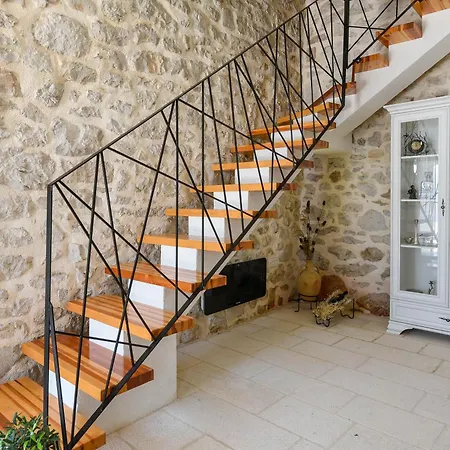 Luxury Navis Вилла Оребич